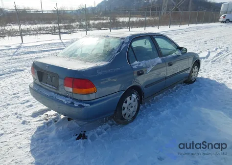 1998 Honda Civic Lx из США, поврежденный, VIN 2HGEJ667XWH615090